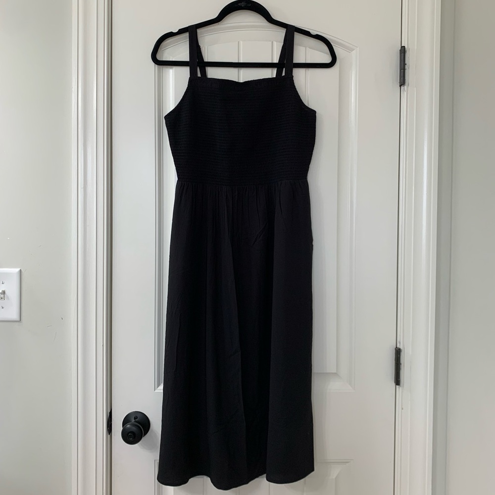 NWT Black Old Navy Midi Dress